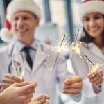 doctors and nurses celebrating holiday medical staffing